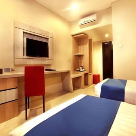 Asoka Luxury Hotel Bandar Lampung Zewnętrze zdjęcie