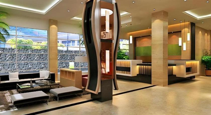 Asoka Luxury Hotel Bandar Lampung Zewnętrze zdjęcie