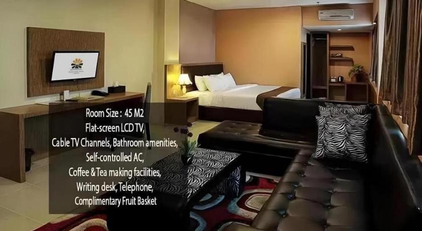 Asoka Luxury Hotel Bandar Lampung Zewnętrze zdjęcie
