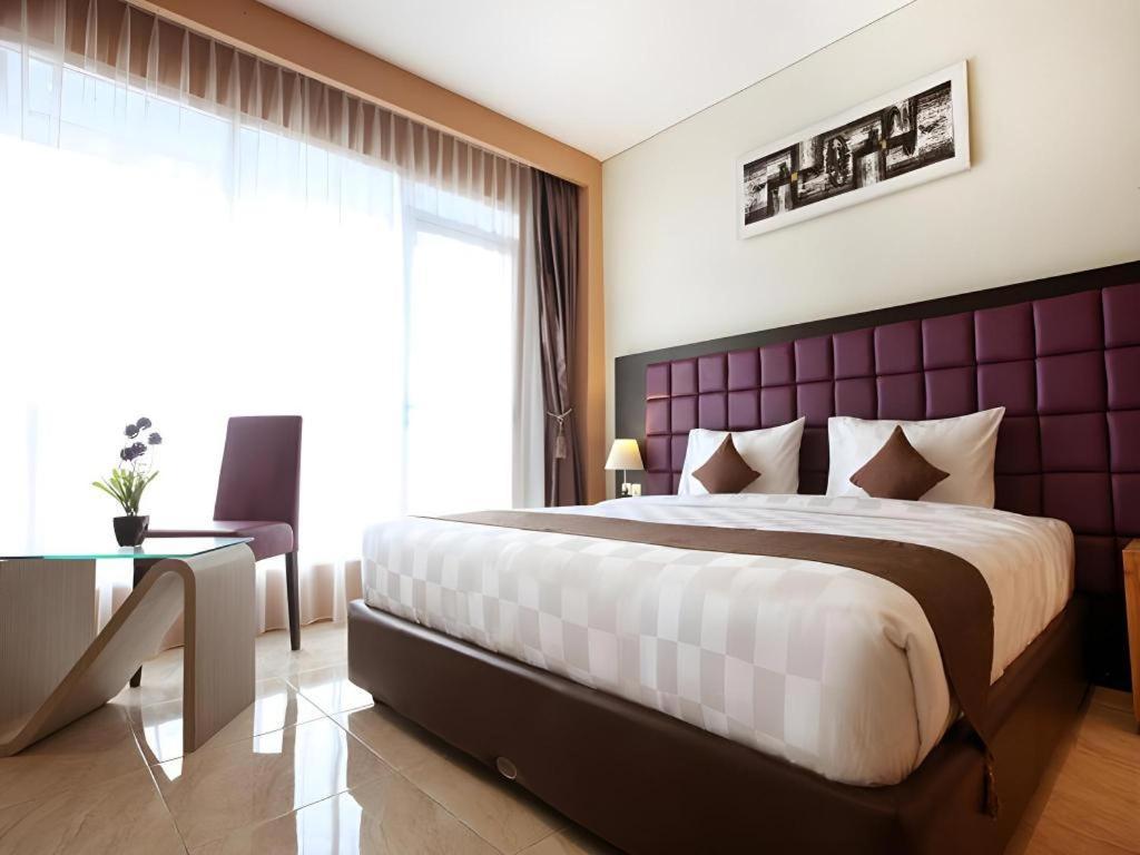 Asoka Luxury Hotel Bandar Lampung Zewnętrze zdjęcie