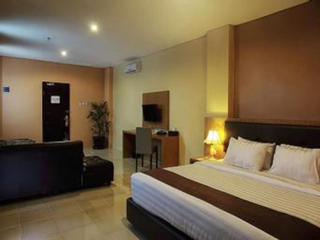 Asoka Luxury Hotel Bandar Lampung Zewnętrze zdjęcie