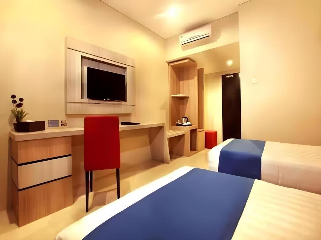 Asoka Luxury Hotel Bandar Lampung Zewnętrze zdjęcie
